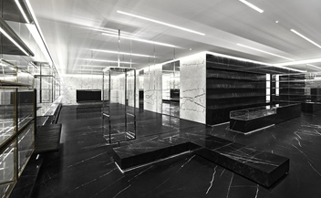 Yves Saint Laurent . Shanghai