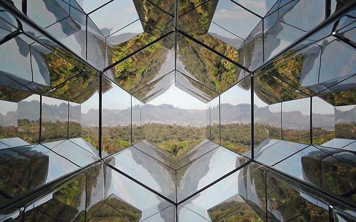 Inhotim museum . Brazil