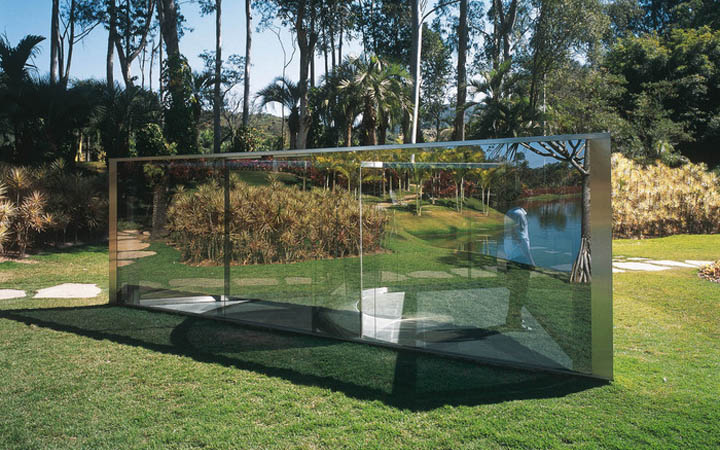 Inhotim museum . Brazil