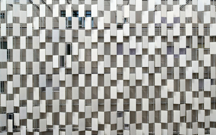 FRAC . Kengo Kuma & Associates . Marseille . France