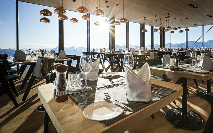 Sölden . Ice-Q . Austria