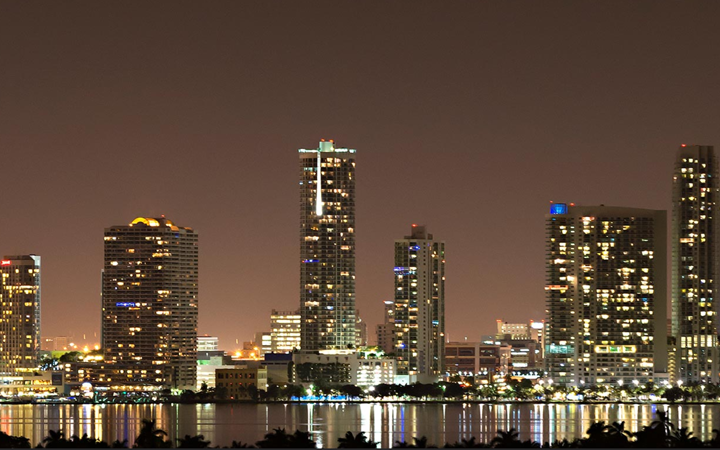The residences at Miami Beach Edition . John Pawson