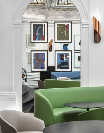 Hotel Vernet . Francois Champsaur . Paris . France
