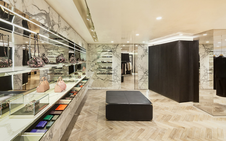 Givenchy . Piuarch . Seoul . Korea